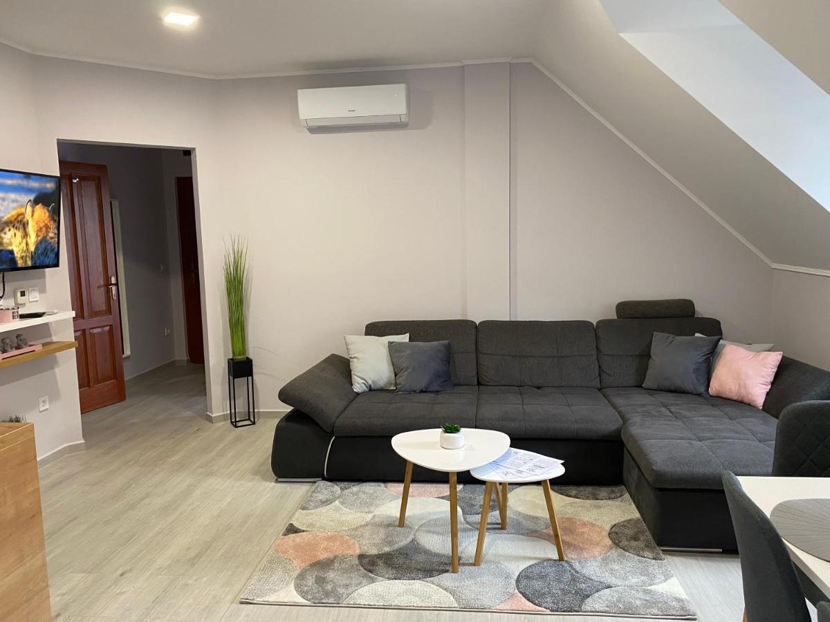 Star Apartman Zalacsány Extérieur photo